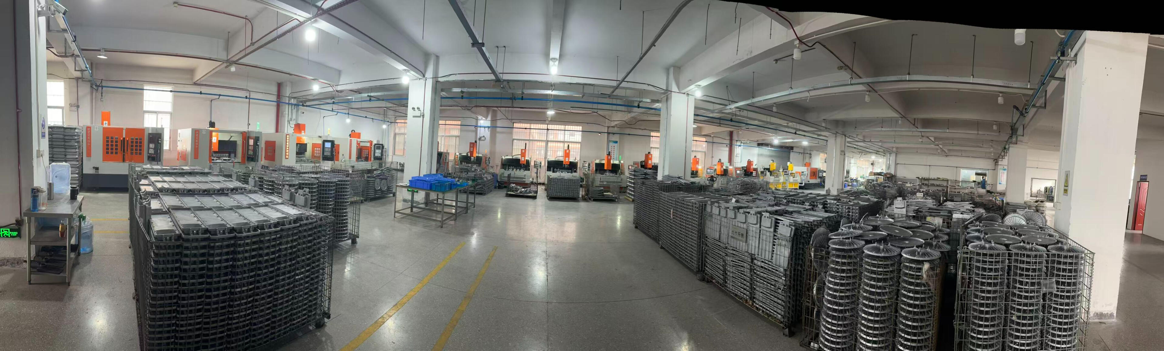 Nuestra Planta de Tratamiento de Superficie Línea de recubrimiento en polvo para carcasas de aluminio en Zhongshan China